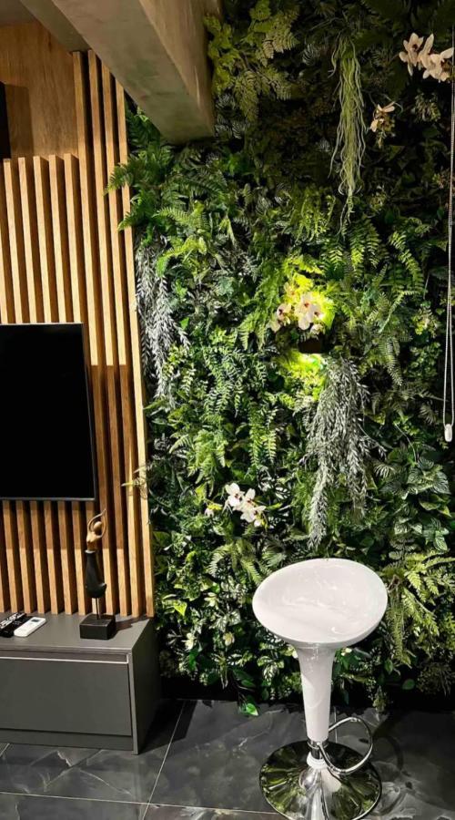 Studio Luxo Moema Prox. Ao Metro * São Paulo